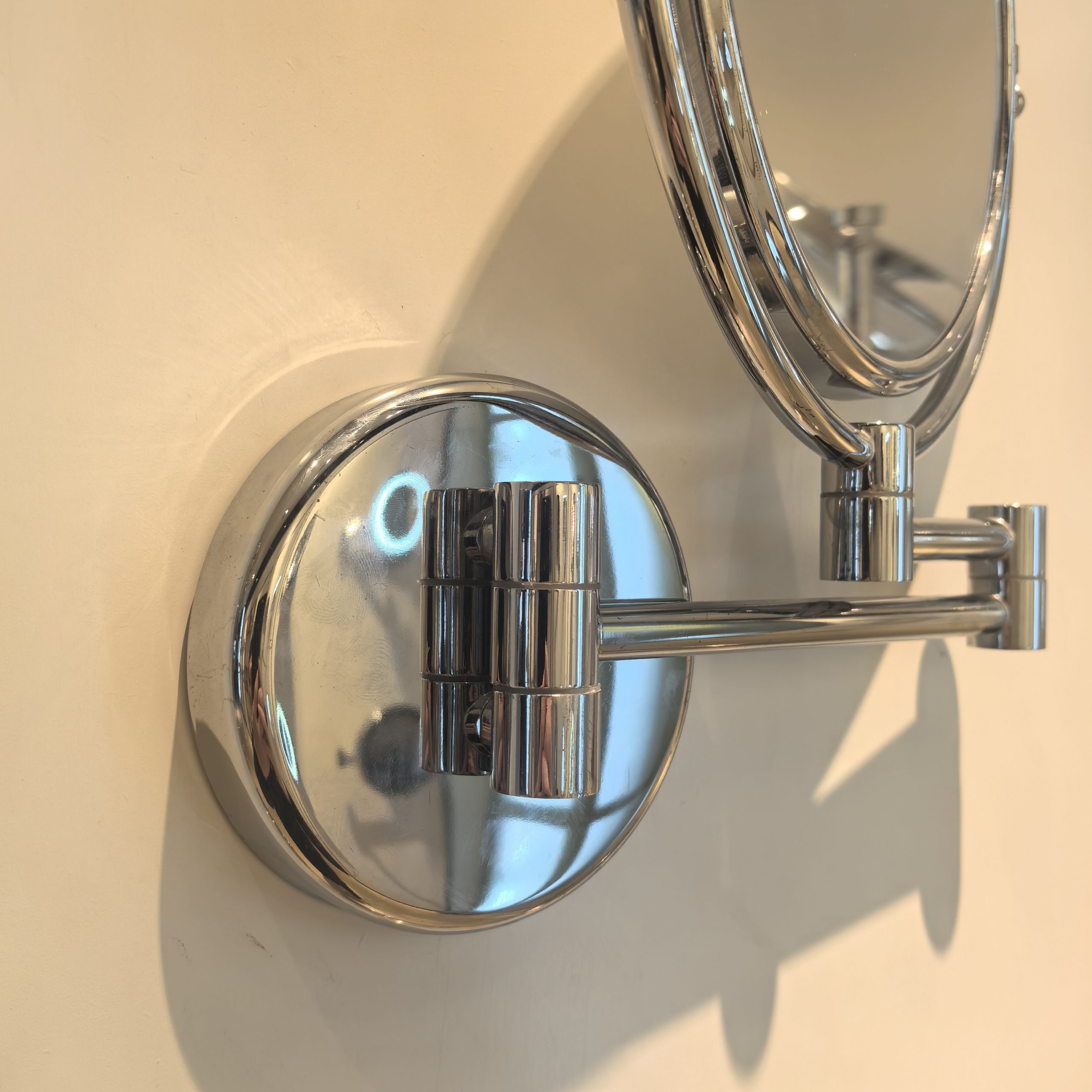 Wall-mounted Double-sided Bathroom Shaving Magnifying Mirror 360-degree Rotating Retractable Waterproof Vanity Beauty Mirror - 图片 5