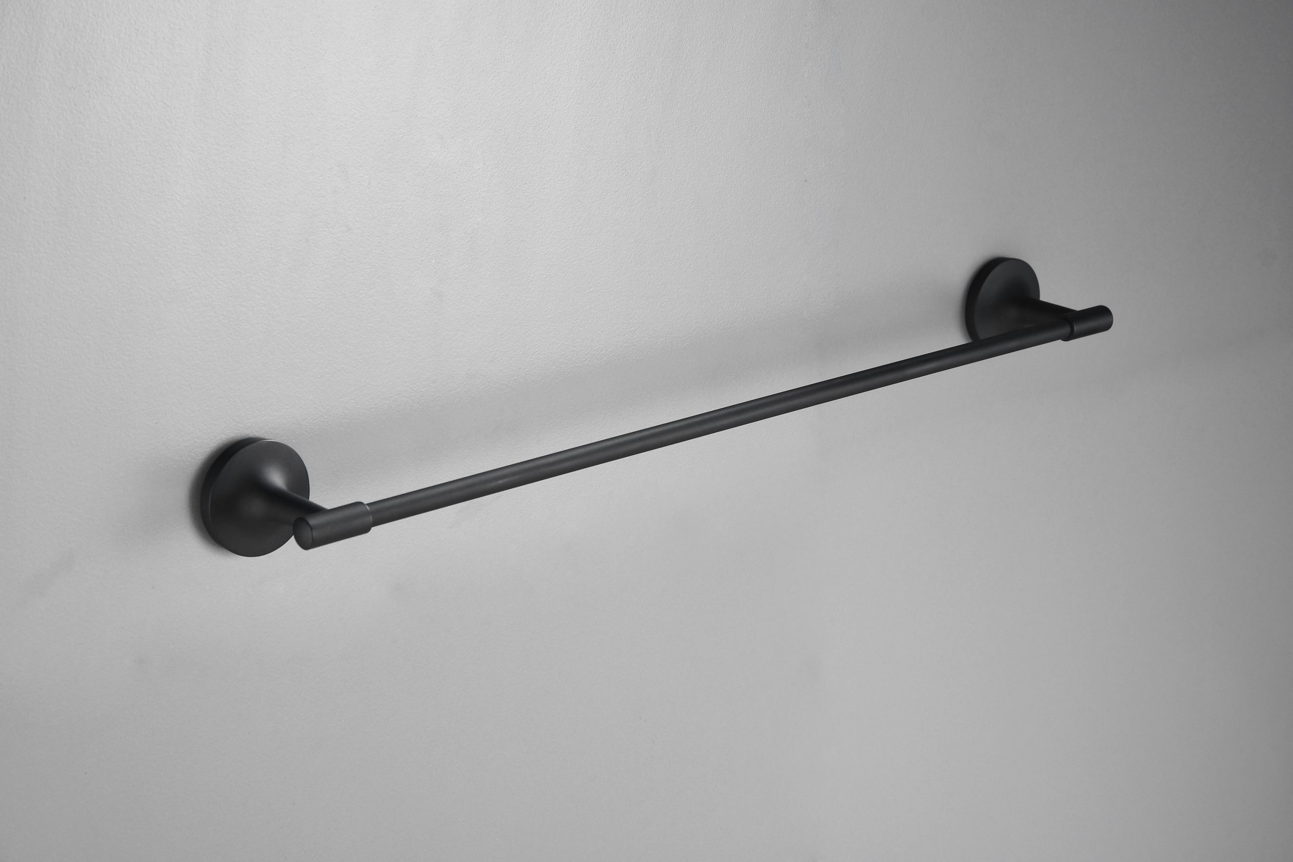 Single Towel Rail Bathroom Accessories Towel Bar Matte Black Stainless Steel Bath Towel Rack - 图片 17