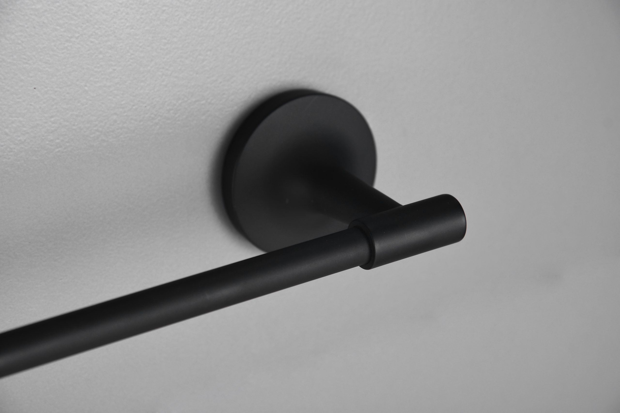 Single Towel Rail Bathroom Accessories Towel Bar Matte Black Stainless Steel Bath Towel Rack - 图片 19