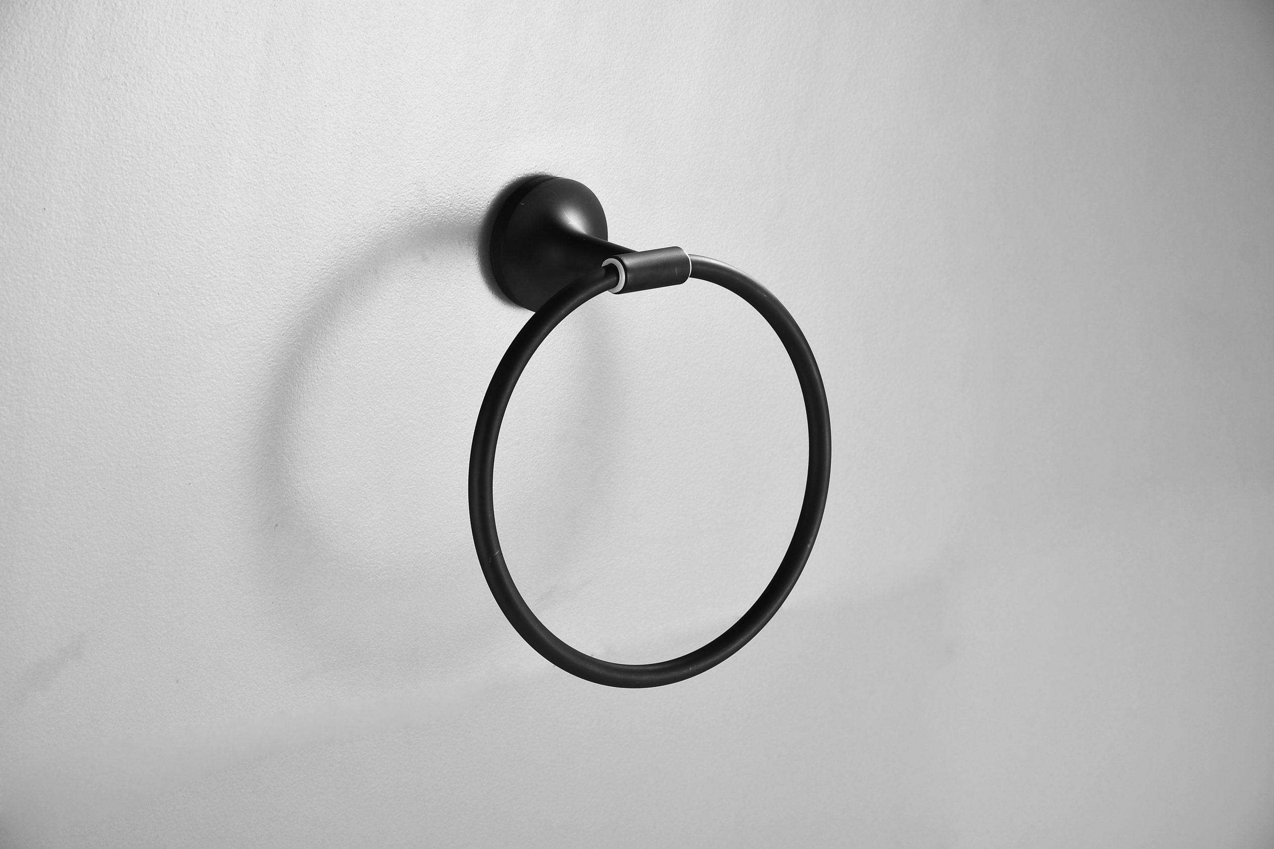 Matte Black Towel Ring Hand Towel Holder Towel Hanger Ring for Bathroom Wall - 图片 15