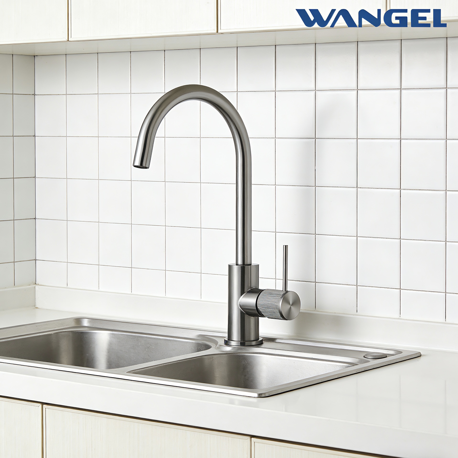 SpinGleam Gunmetal Kitchen Faucet - 图片 3
